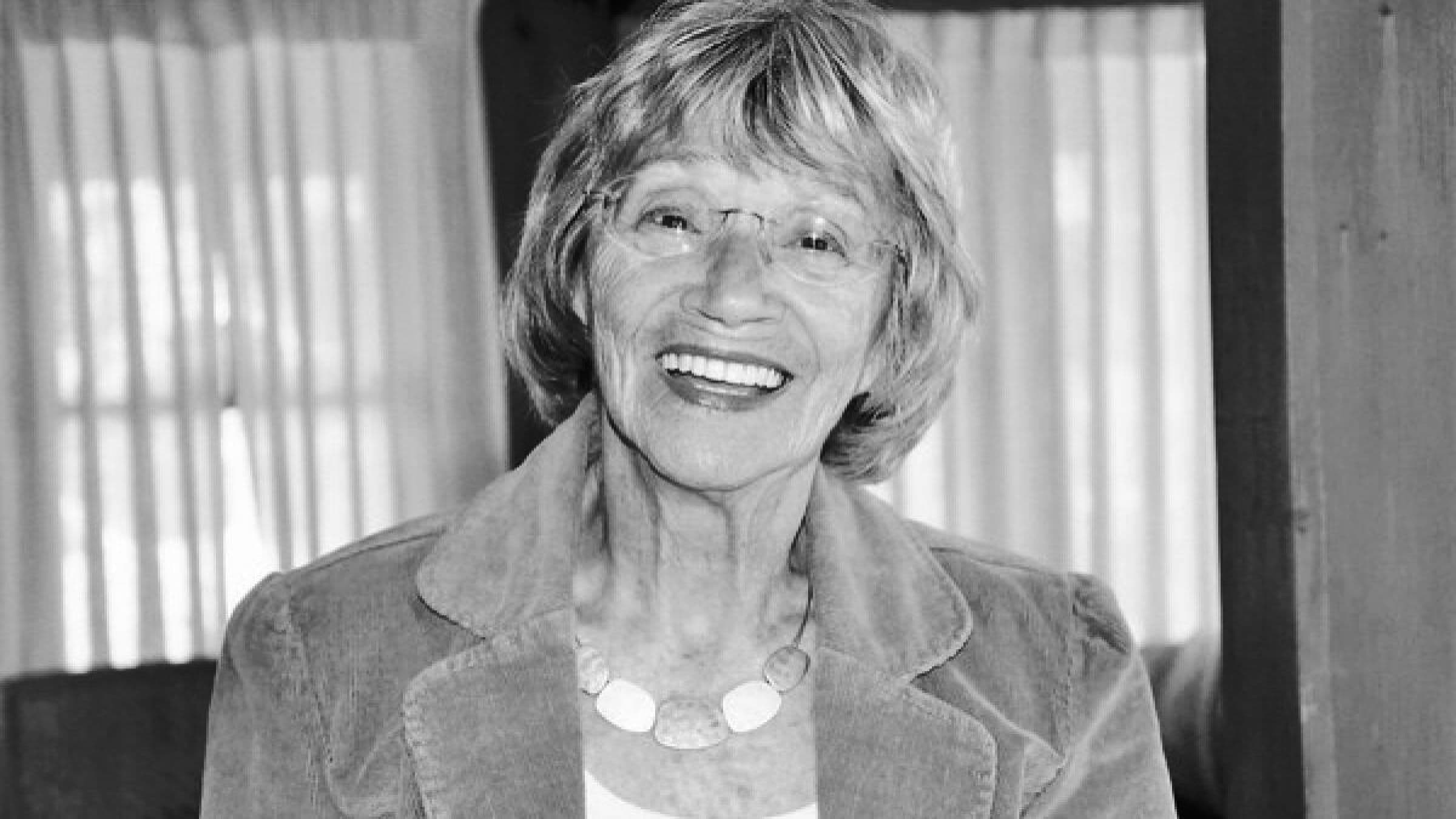 Holly Furtick & Friends discussing the book The Best Christmas Pageant Ever