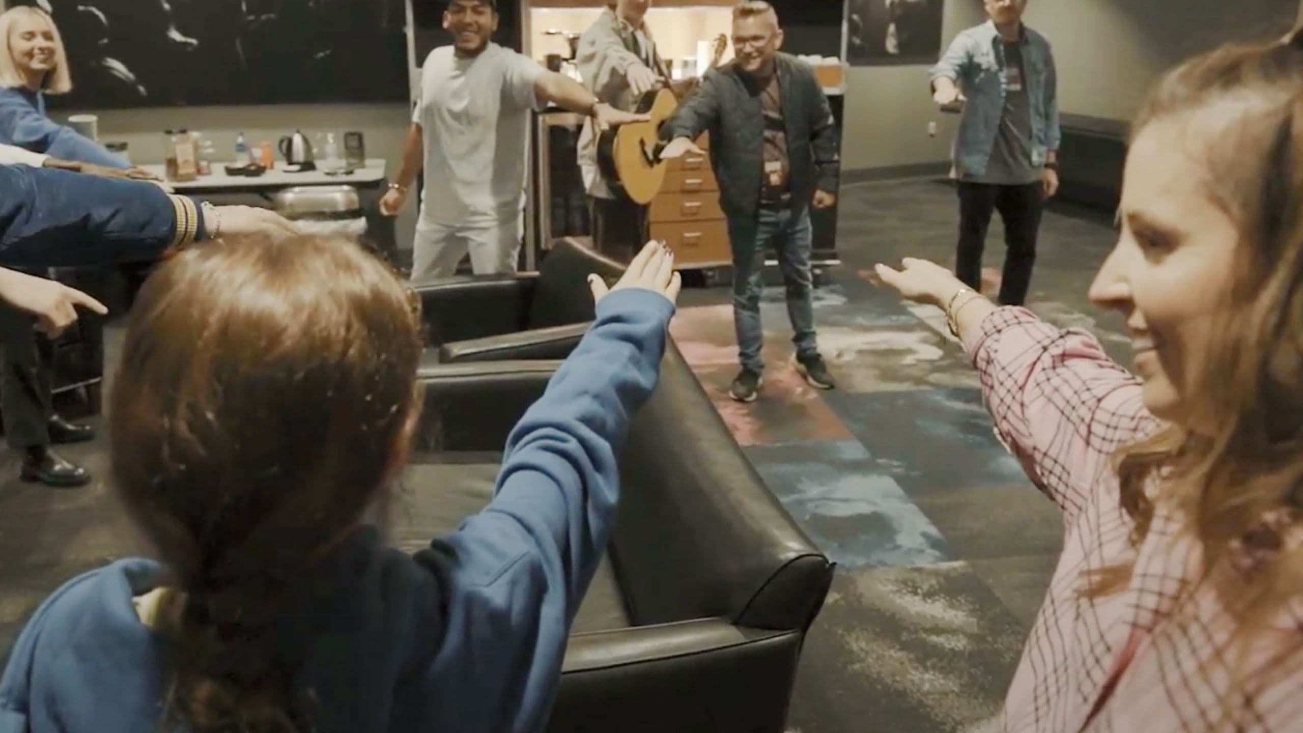 ew_backstage_d32d485d70