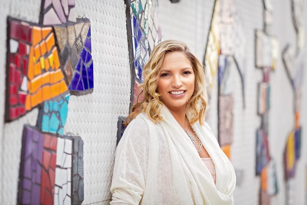 Holly Furtick & Friends discussing the book Finlay Donovon Is Killing It